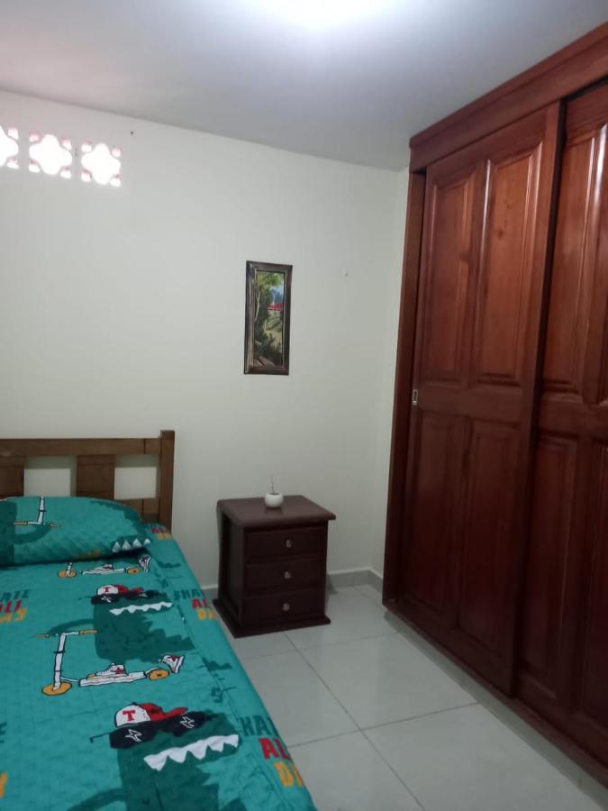 דירות מדיין Casa Gloria מראה חיצוני תמונה